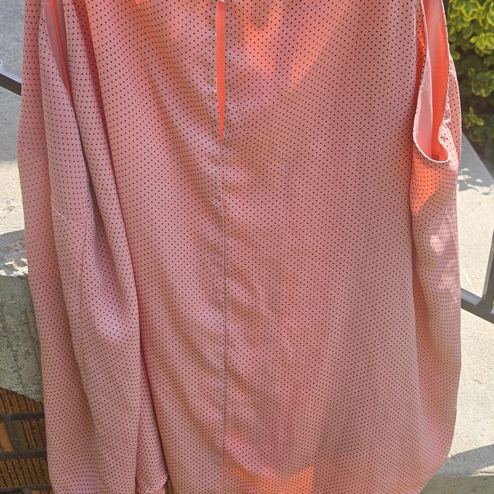 Penningtons Reversible Tank - Picture 2 of 5